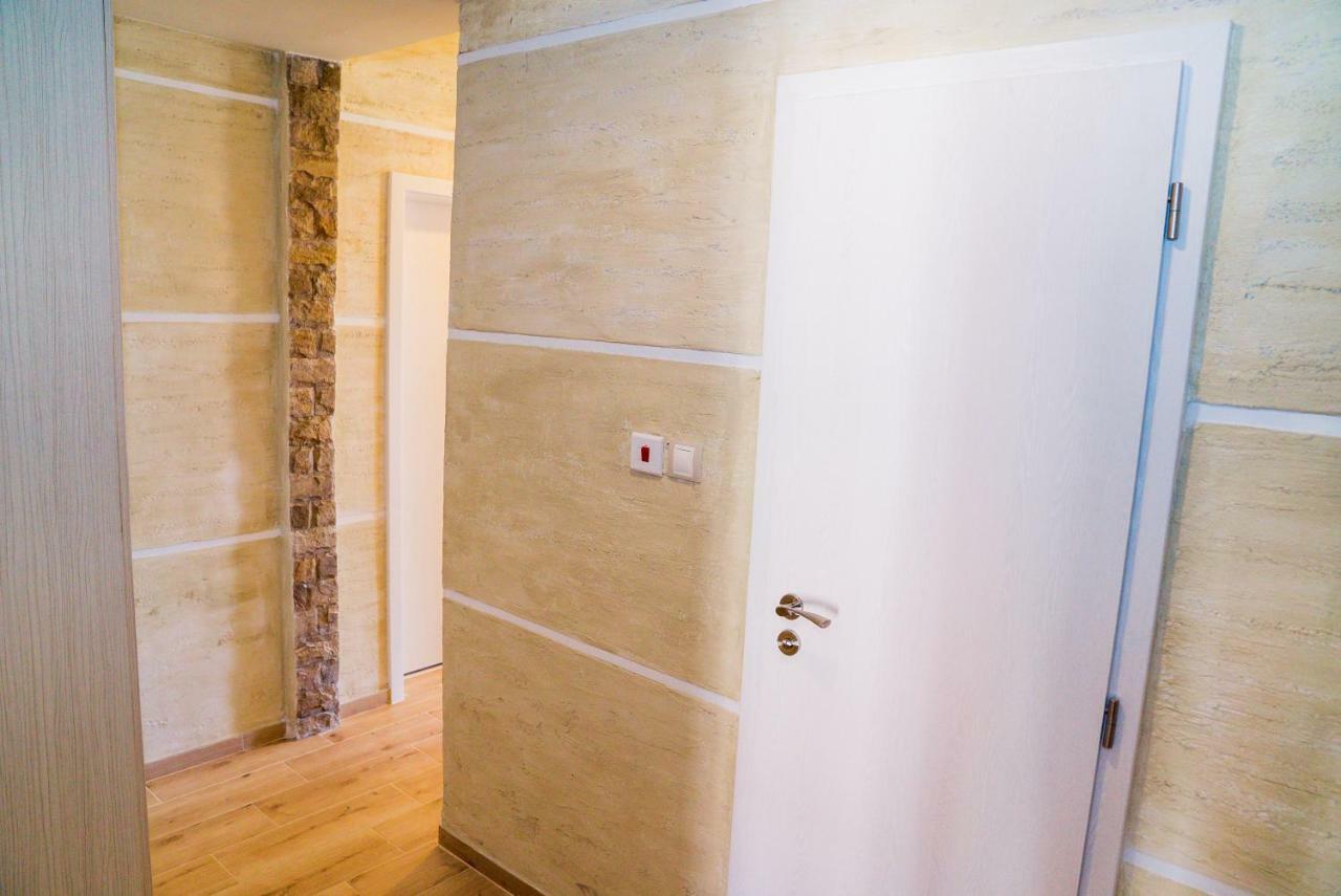Sofia Central Luxury Apartment ภายนอก รูปภาพ